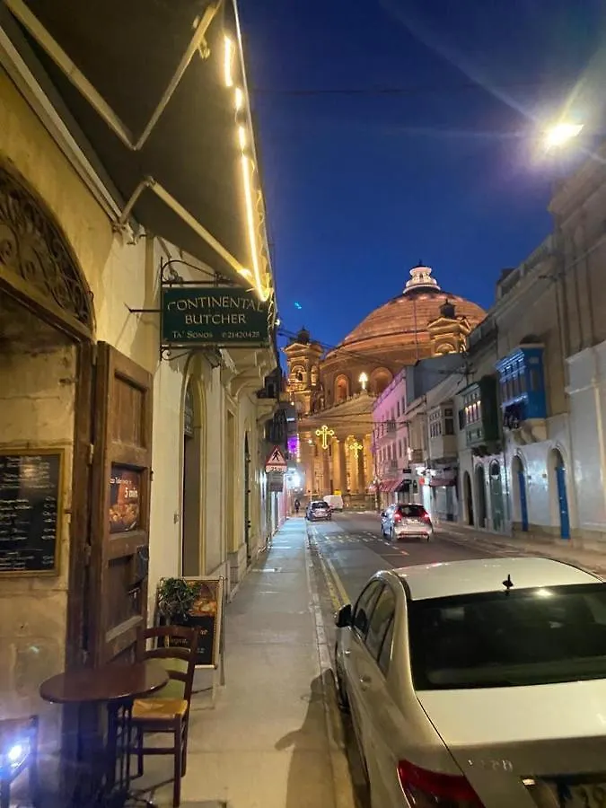 Bed and Breakfast View Of The Church Mosta